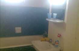 Apartament 2 camere de vanzare, 50 mp utili, zona Albac