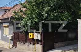 Casa cu 2 camere, 80 mp, teren 145 mp, zona Hasdeu