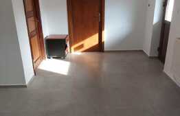Apartament de 2 camere, semidecomandat, 50mp, in zona Centrul Civic