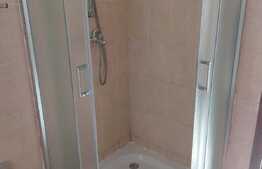 Apartament de 2 camere, semidecomandat, 50mp, in zona Centrul Civic