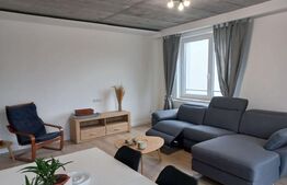 Apartament de 3 camere, 77 mp, balcon, parcare, zona Calea Turzii