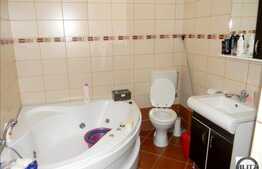 Zona strazii Mihai Romanul, vanzare apartament 2 camere semidecomandat, 50 mp