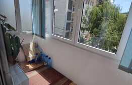 Apartament de 2 camere, decomandat, etaj intermediar, 50mp, zona Minerva