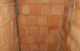 Apartament semifinisat, 80 mp, 3 camere, cu scara interioara!