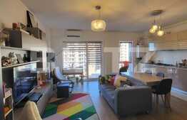 Apartament de 3 camere, 2 bai, balcon, 76 mp, zona Iulius Mall