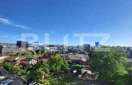 Apartament de 3 camere, 2 bai, balcon, 76 mp, zona Iulius Mall