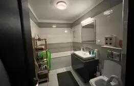 Apartament 3 camere, 71 mp, zona Porii