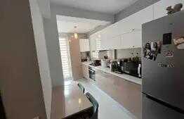 Apartament 3 camere, 71 mp, zona Porii