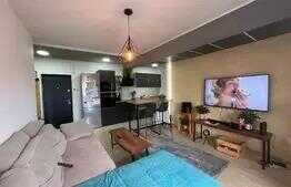 Apartament 3 camere, 58 mp, balcon, zona Sub Cetate