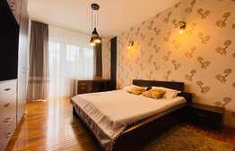 Apartament tip penthouse, 135 mp, garaj, zona strazii Calea Turzii