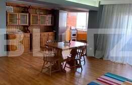 Apartament de 4 camere, 93 mp, balcon, zona Calvaria