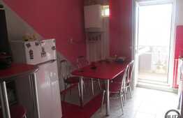 Vanzare apartament 2 camere, 50 mp utili, zona Pod Calvaria