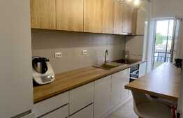 Garsoniera, decomandata, 41mp, Zona Coresi Mall 