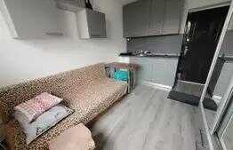 Garsoniera 11 mp, etaj intermediar, in zona Calea Floresti 