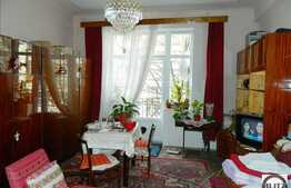 Vanzare 2 camere, 61 mp cu 25 mp boxa depozitare in zona strazii Horea