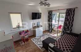 Apartament de 3 camere, 53 mp, etaj intermediar, zona Apahida