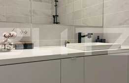 Apartament de 2 camere, 55 mp, etaj intermediar, zona Regal