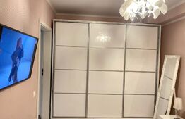 Apartament lux de 2 camere,  parcare , Zona Parcul Intre Lacuri