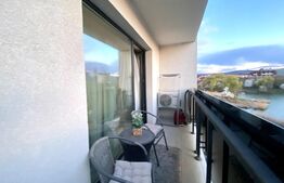 Apartament lux de 2 camere,  parcare , Zona Parcul Intre Lacuri