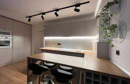 Apartament 2 camere ultra lux, 48 mp, etaj intermediar, parcare, zona Cetății 