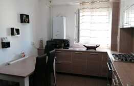 Apartament 2 camere, decomandat, parcare, zona Dorobantilor