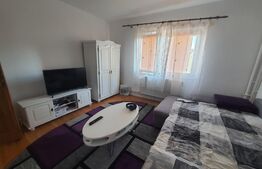 Apartament de 2 camere, 61 mp, decomandat, etaj intermediar, zona Bucuresti