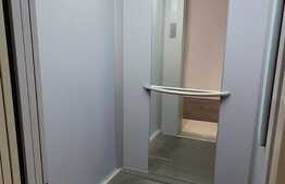 Eclusivitate! Apartament 3 camere cu 2 bai 76 mp, balcon zona VIVO