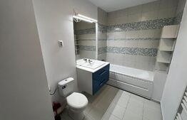 Eclusivitate! Apartament 3 camere cu 2 bai 76 mp, balcon zona VIVO