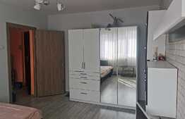 Garsonieră spațioasă, 33 mp, decomandata, mobilată și utilată, Astra