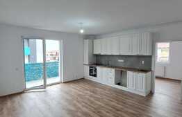 Apartament 3 camere, finisaje noi, parcare, lift, zona Eroilor