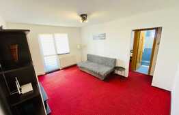 Apartament de 2 camere, 52 mp, parcare, zona Garii