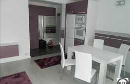 De vanzare 3  camere, etaj intermediar, zona Sub Cetate! DOTARI LUX!