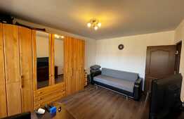 Apartament 2 camere, etaj intermediar, zona Eroilor