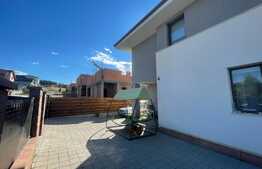 Casa individuala de 4 camere, 120 mp, teren 465 mp, Chinteni