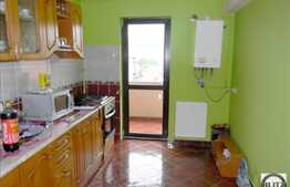 Vanzare apartament 3 camere, 110 mp plus 2 balcoane. Loc de parcare inclus!