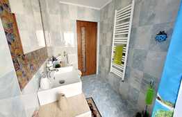 Apartament 2 camere decomandate, 53mp, etaj intermediar, zona Terra