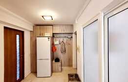 Apartament 2 camere decomandate, 53mp, etaj intermediar, zona Terra