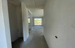 Casa individuala 140 mp + garaj, teren de 726 mp, zona Feleacu