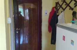 Garsoniera de 24 mp, zona Darste