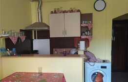 Garsoniera de 24 mp, zona Darste