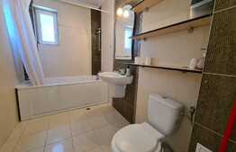 Garsoniera de 40 mp, etaj intermediar, in zona UMF