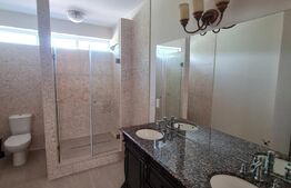 Casa cuplata, 400 mp utili si 650 mp de teren, sat Tauti