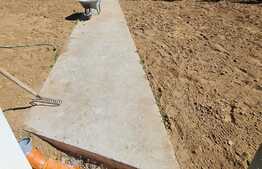 Casa cuplata, 400 mp utili si 650 mp de teren, sat Tauti