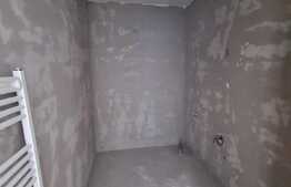 Apartament semifinisat de 3 camere, 52 mp, parcare, zona Teilor