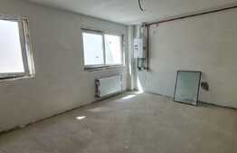 Apartament semifinisat de 3 camere, 52 mp, parcare, zona Teilor