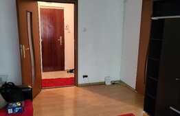 Garsoniera 36 mp, etaj intermediar, zona Bartolomeu