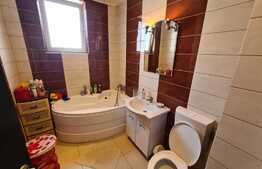 Apartament 2 camere, 50 mp, decomandat, parcare, zona strazii Eroilor