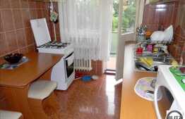 Apartament 4 camere semidecomandate 56 mp, zona Casa Piratilor. Etaj intermediar