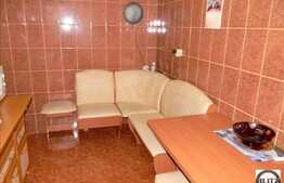 Apartament 4 camere semidecomandate 56 mp, zona Casa Piratilor. Etaj intermediar