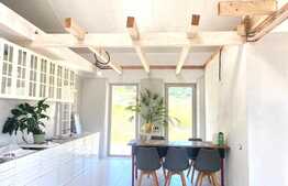 Casa ECO, 120 mp, independenta energetic, 3500 mp teren, in Ciurila